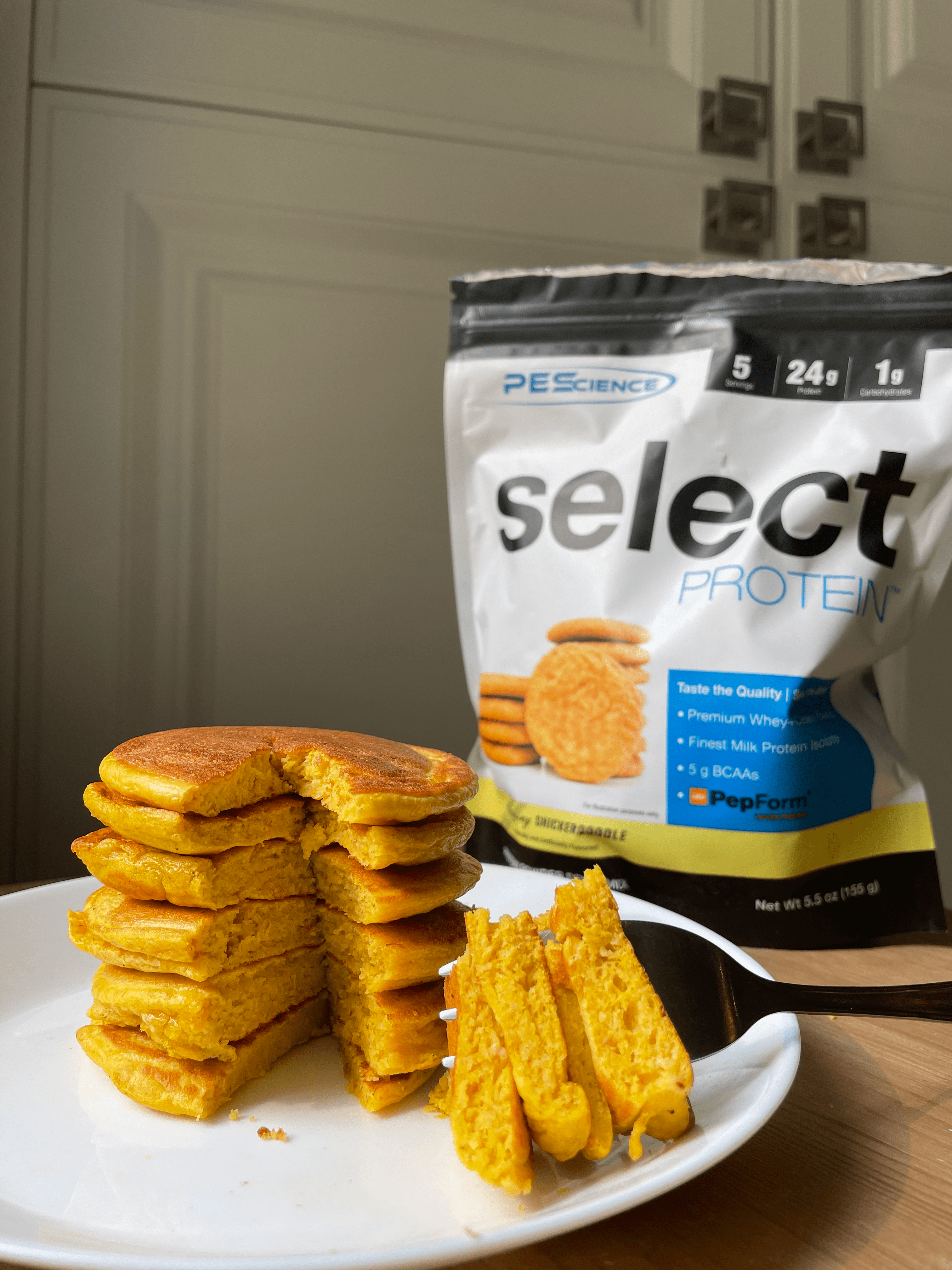 PEScience Select Protein Pumpkin Pancakes by imheatherr using Snickerdoodle flavour (276 calories, 32g protein)